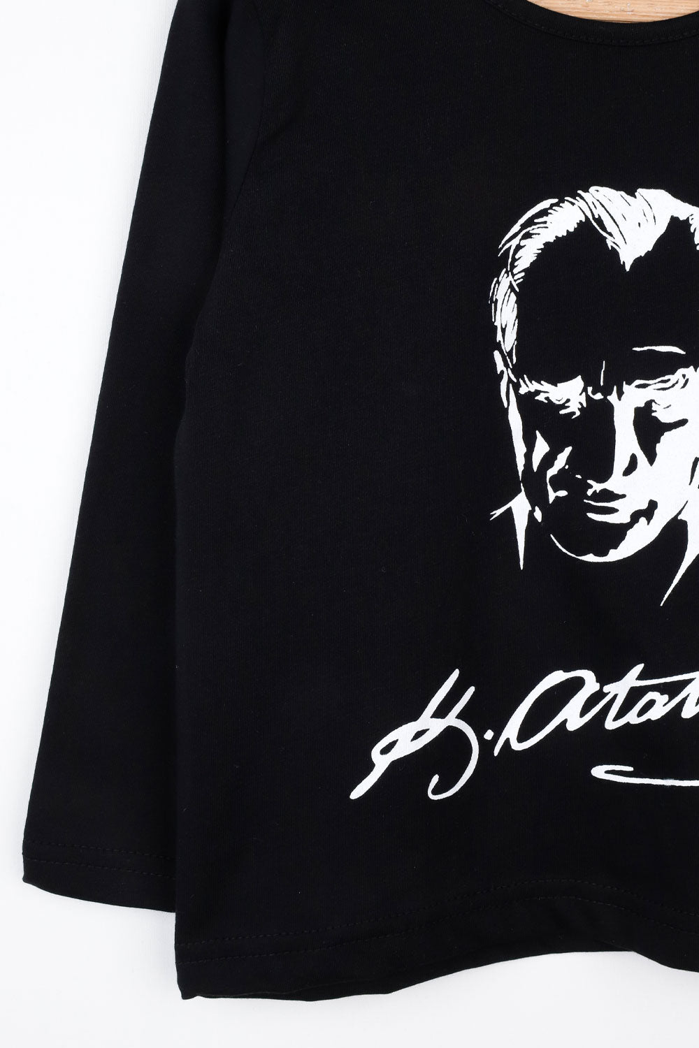 Siyah Atatürk Baskılı Kız Çocuk Tişört