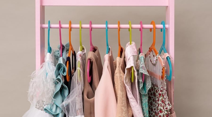 Çocuk Kıyafetleri Nasıl Olmalı ve Nasıl Seçilmelidir?