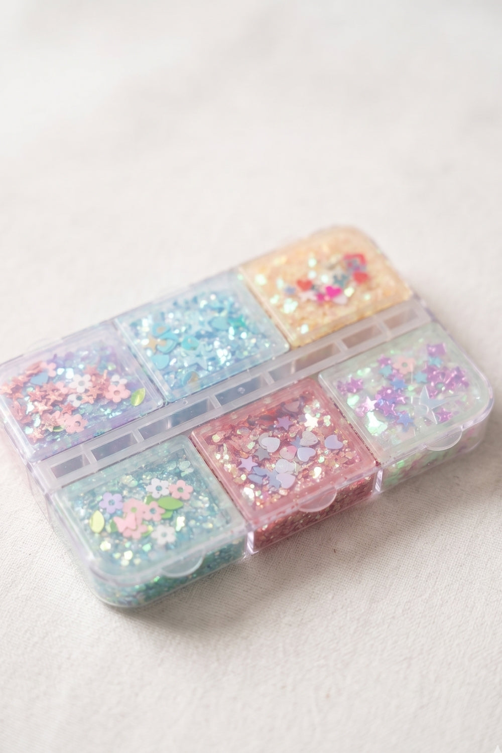 Çok Renkli Simli Kız Çocuk Jel Far Paleti