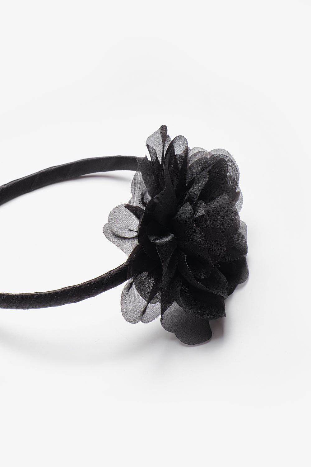 Siyah  Gül Detaylı Kız Çocuk Taç