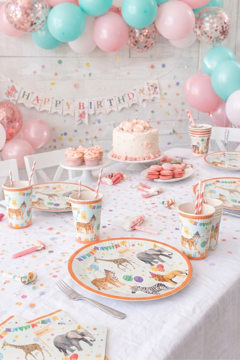 Çok Renkli Safari Temalı 8'li Tabak Bardak Set