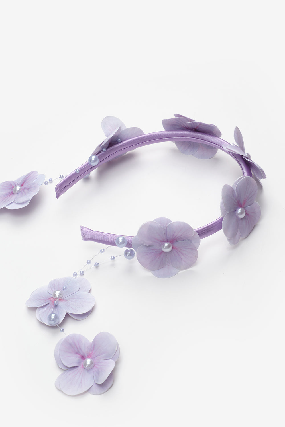 Lila Sallantılı Orkide Detaylı Kız Çocuk Taç