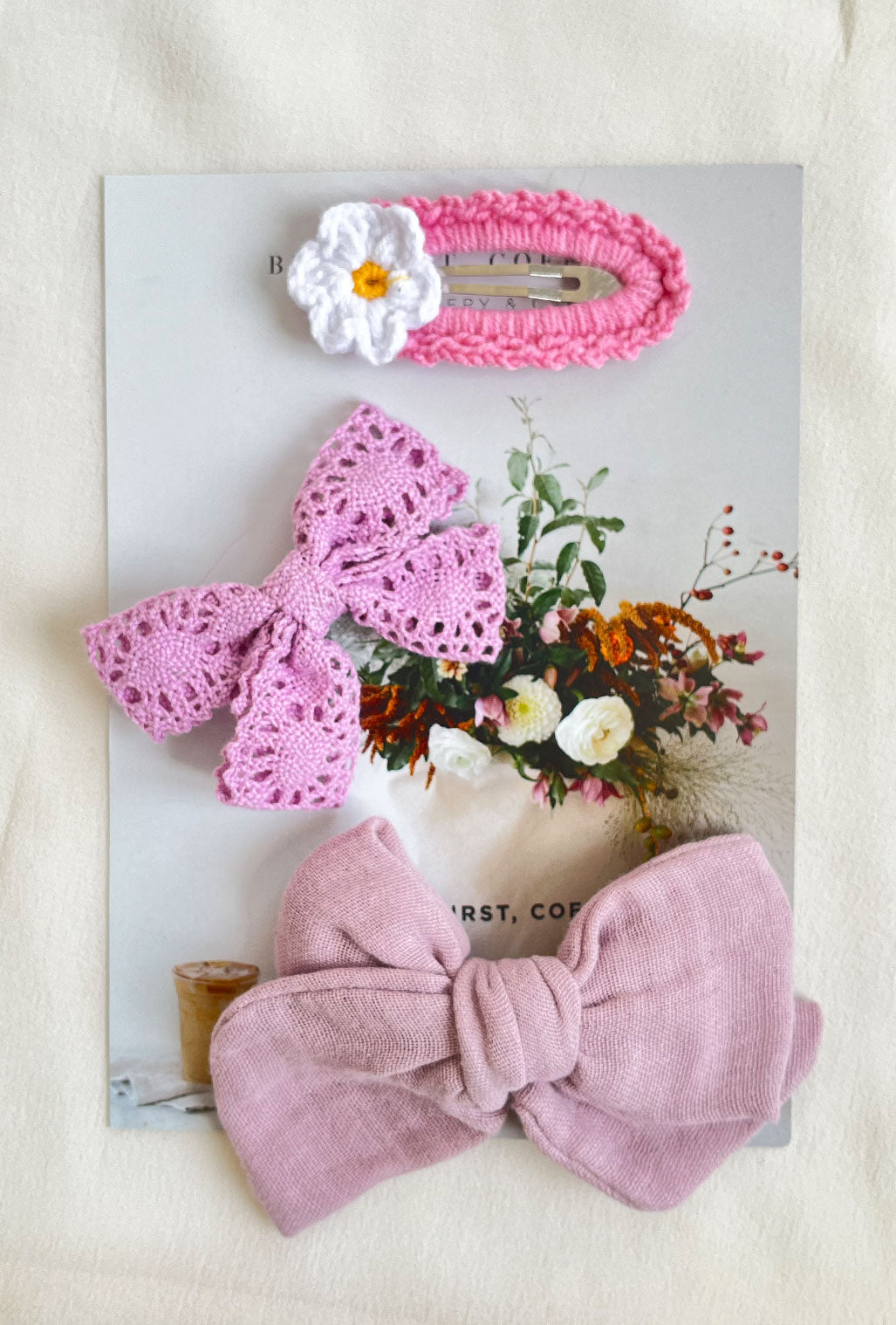 Lila  Örgü Çiçek 3'lü Toka Set