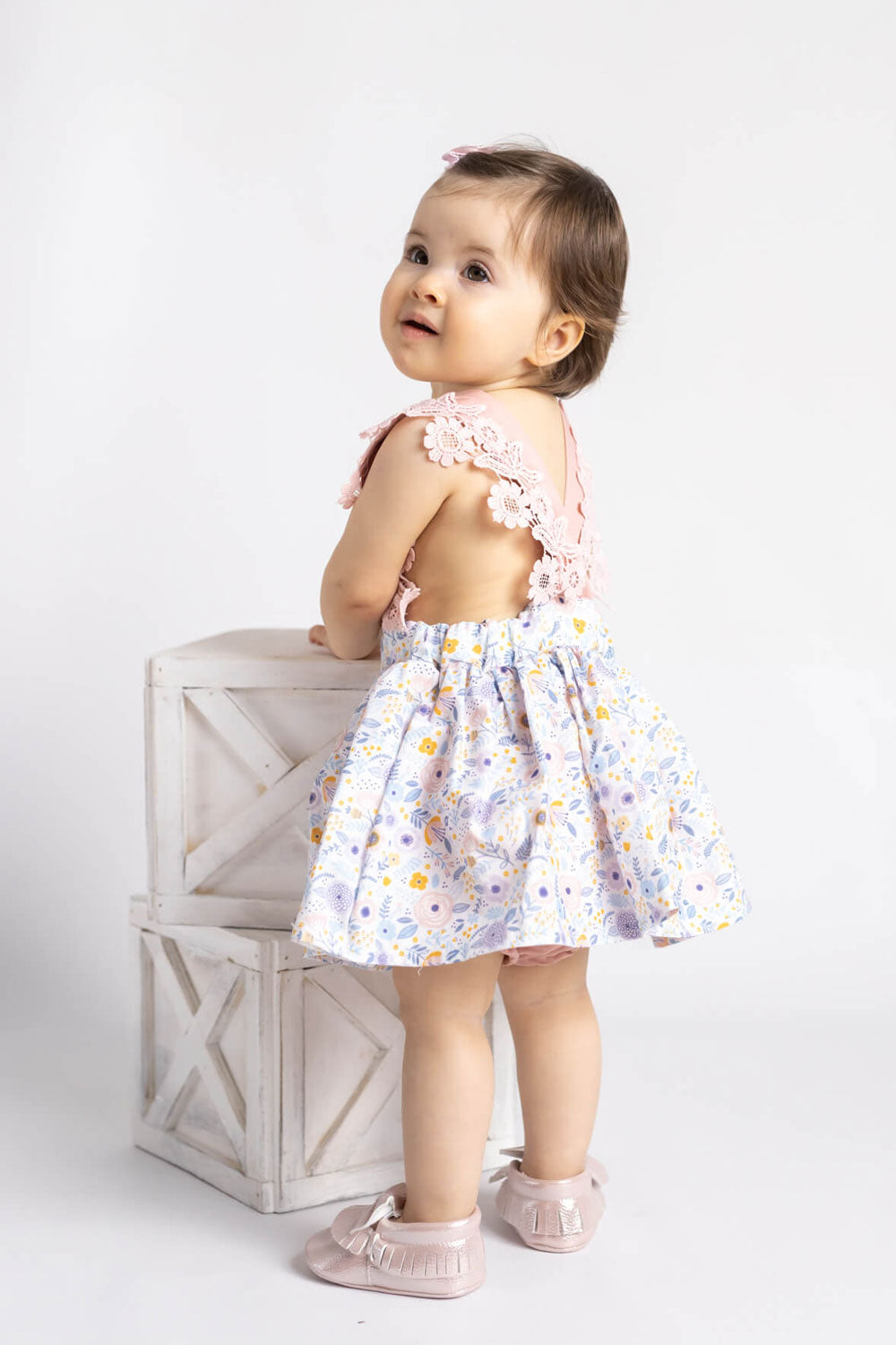 Gülkurusu  Omuzları Dantelli Bebek Romper - Maria
