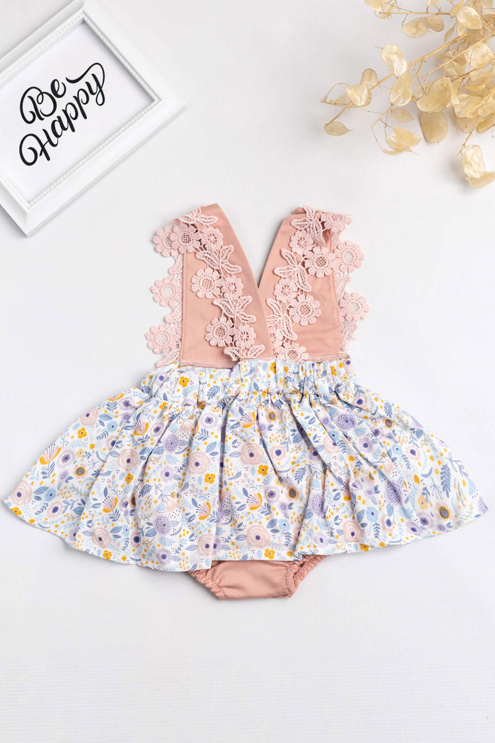 Gülkurusu  Omuzları Dantelli Bebek Romper - Maria