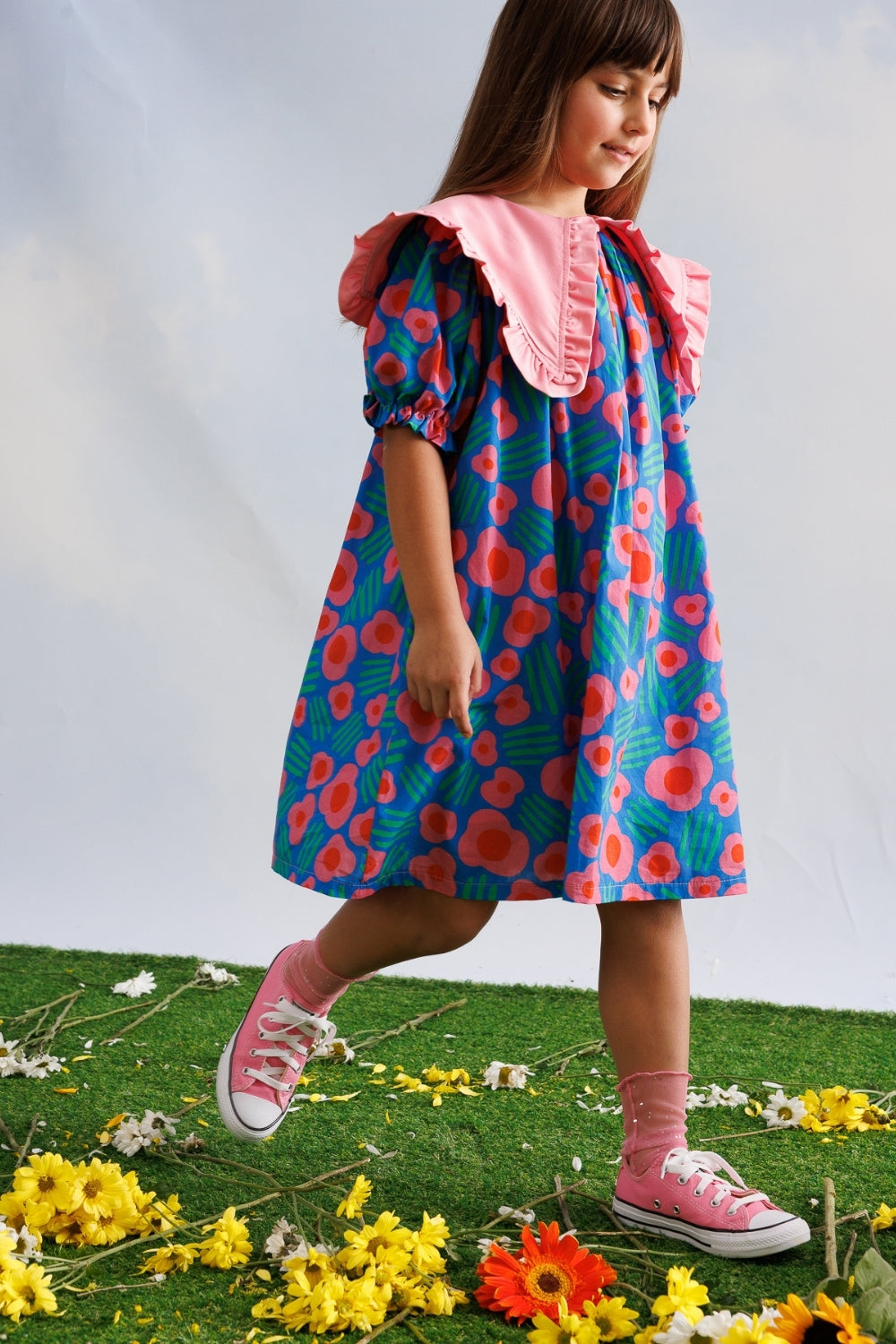 Mavi Sivri Yakalı Çiçek Desenli Kız Çocuk Elbise - Megan